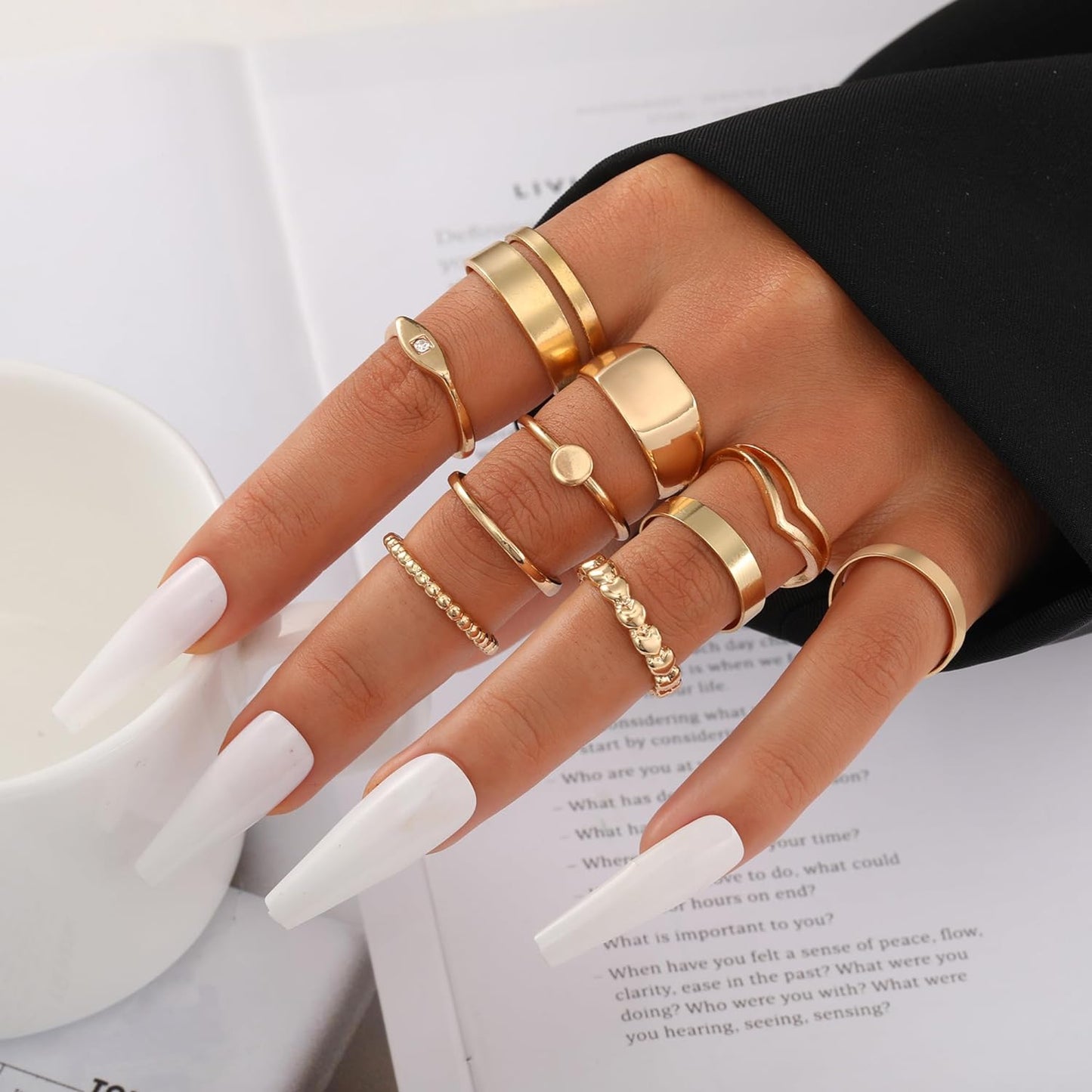 ÌF ME 24 Pcs Gold Vintage Knuckle Rings Set for Women Girls, Boho Dainty Stackable Midi Finger Rings, Snake Butterfly Signet Fashion Ring Pack Jewelry Gifts. Xpress