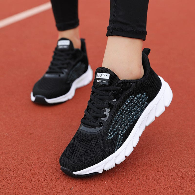 Men's And Women's Flying Woven Breathable Running Shoes Couple's Casual Sneakers