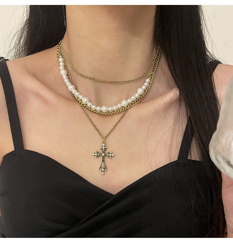 Fashion Personalized Multi-Layered Pearl Cross Pendant Necklace Clavicle Chain For Women Temperament Jewelry Accessories Gifts